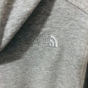 The North Face Tops - XL The North Face Hooded Zip-up The North Face Tops - XL The North Face Hooded Zip-up